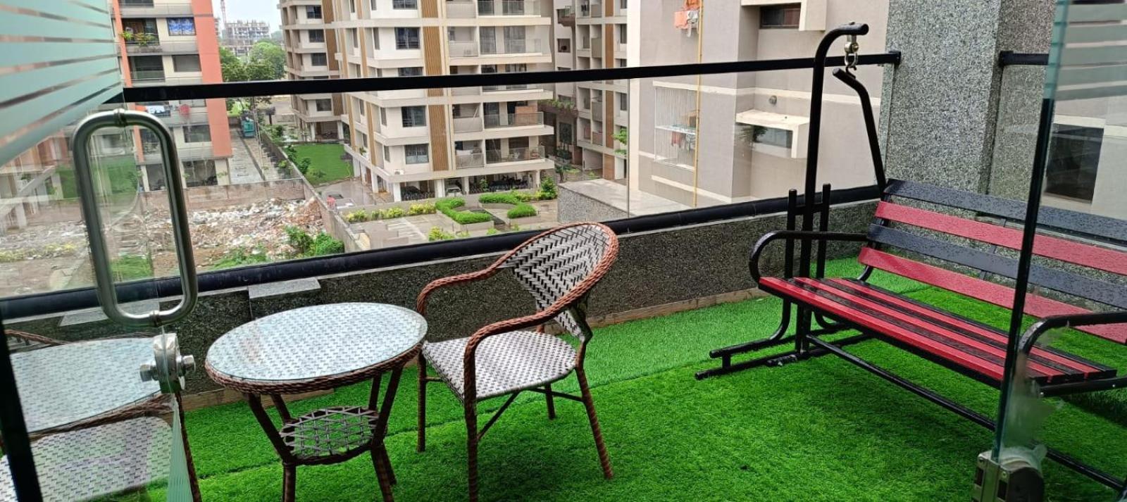 Hotel Royal Square Gandhinagar Eksteriør bilde